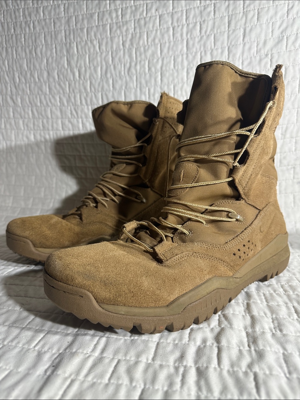 Nike Men's Tactical Boot - Tan Suede Upper